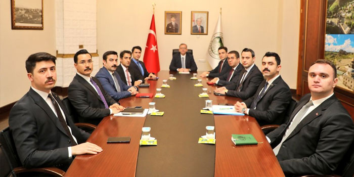 Kars Valisi Ziya Polat Mülki İdare Amirleriyle Buluştu