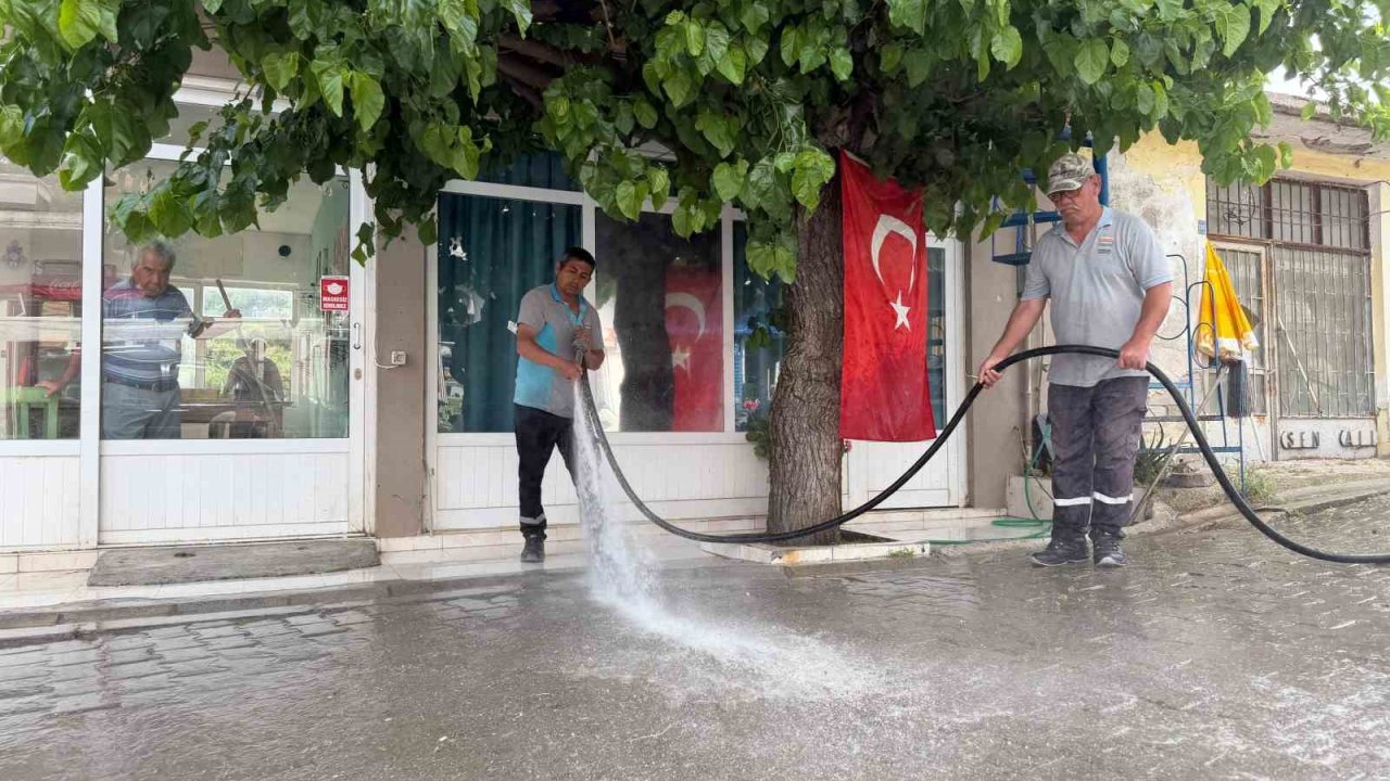 Marmaris Belediyesi’nden sezon öncesi temizlik