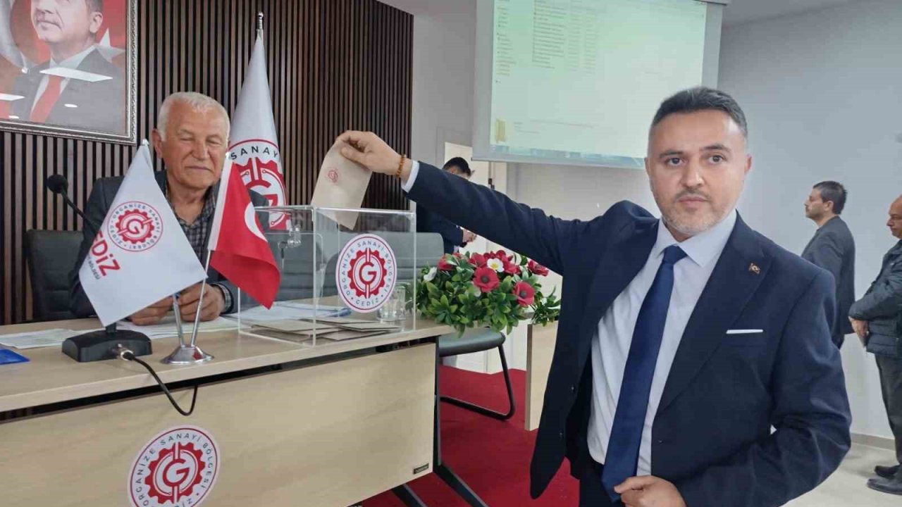 Gediz OSB’de başkanlık görevi Dr. Yunus Altıngemi’ye geçti
