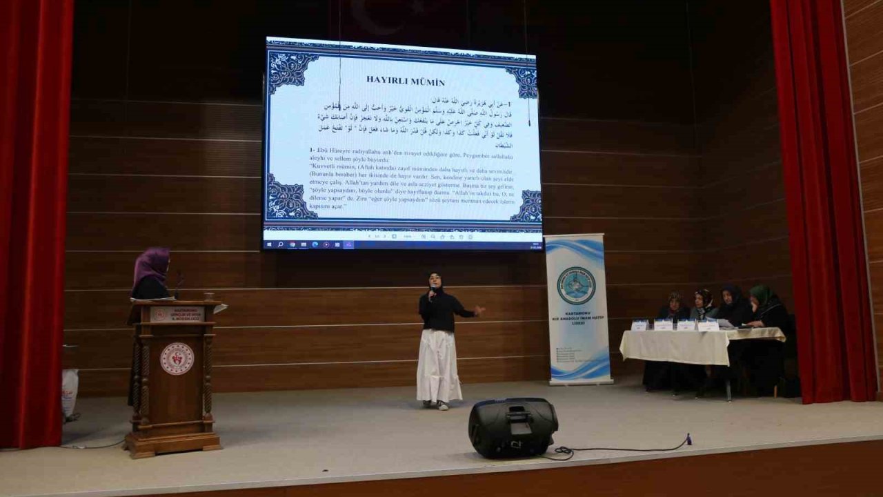 Kastamonu’da umre ödüllü Hadis-i Şerif yarışması