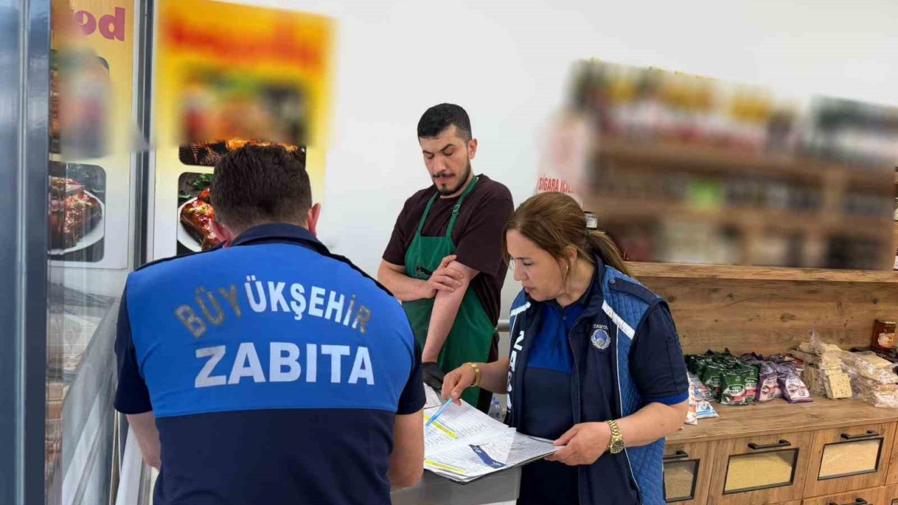 Zabıta ekipleri bayram öncesi denetimlerini sıklaştırdı