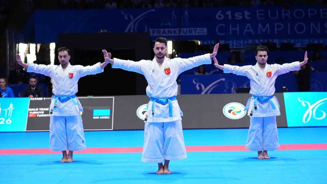 Avrupa Karate Şampiyonası’nda millilerden gümüş madalya