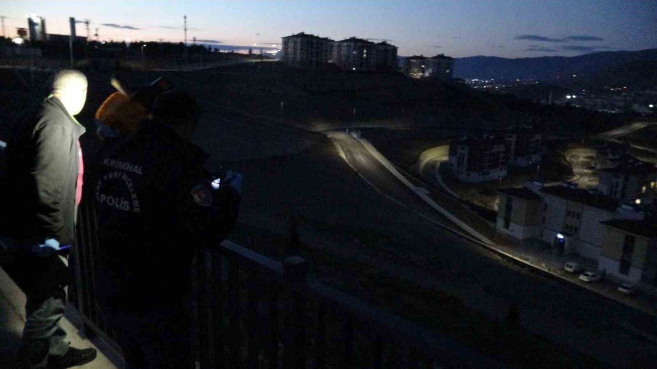 Malatya’da genç sevgililerin tartışması hastanede bitti