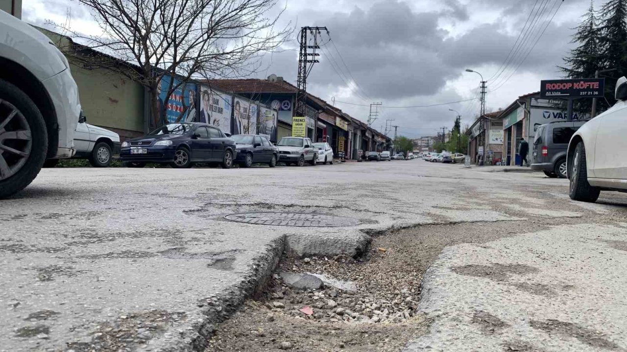 Kazazede sürücülere müjde; sorumlular bozuk yol tazminatı ödeyecek