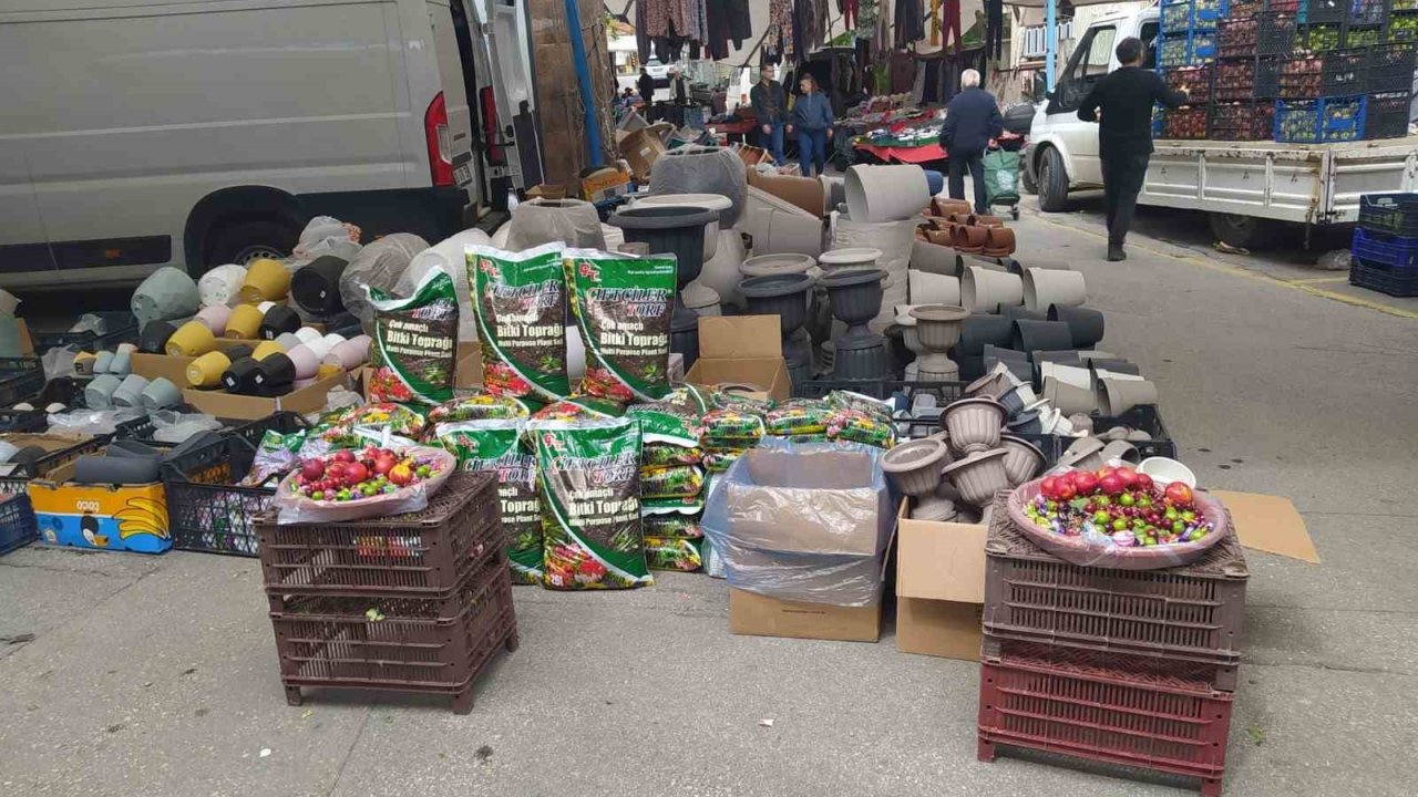Semt pazarındaki ‘göz hakkı’ sepetleri yürekleri ısıttı