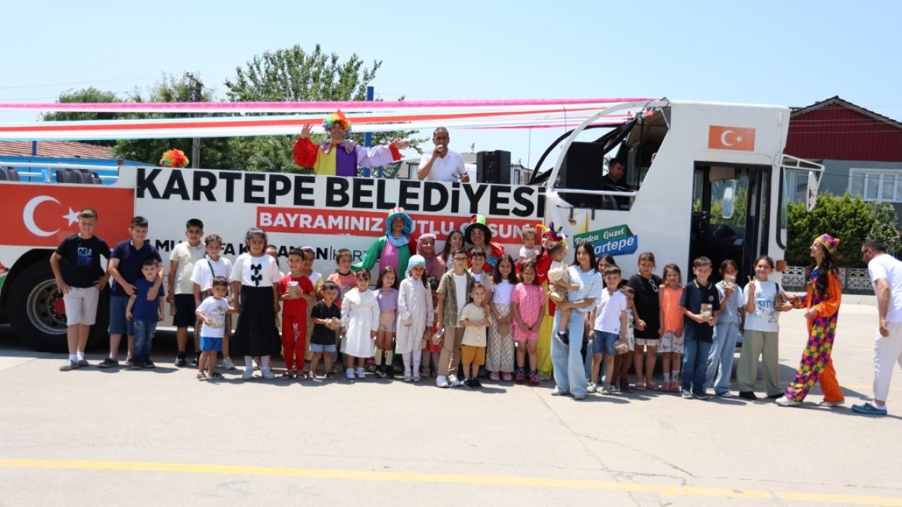 Gezici bayram otobüsü Kartepe’de çocuklarla buluşacak