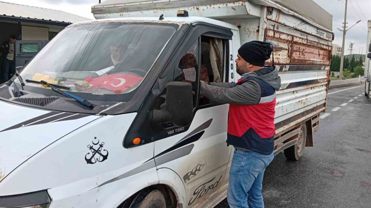 Kütahya’da Kurban Bayramı öncesi yol kontrolleri ve sevk denetimleri sürüyor