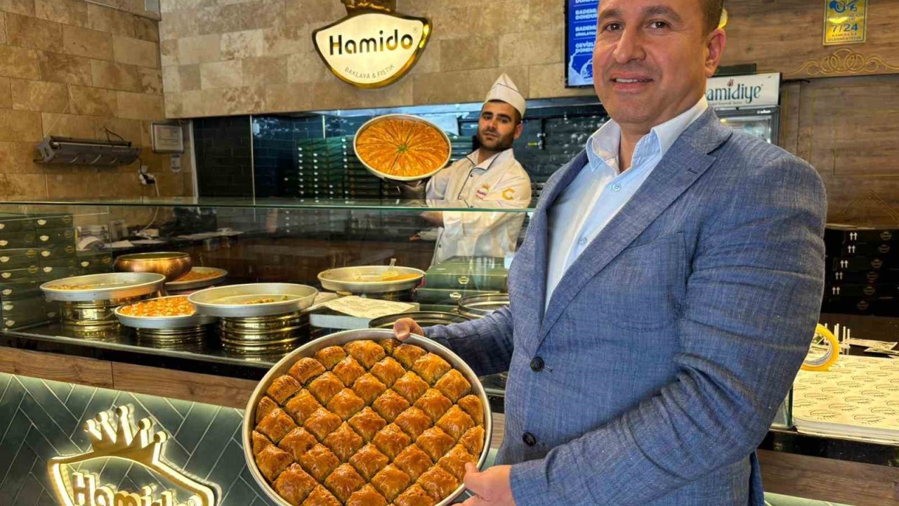 Kurban Bayramı öncesi baklavaya talep arttı, üretim 3-4 katına çıktı
