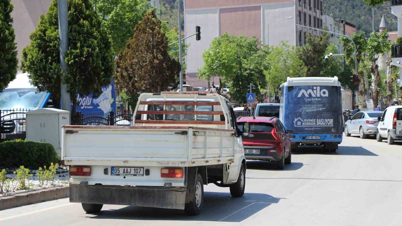 Amasya’da taşıt sayısı 166 bini geçti