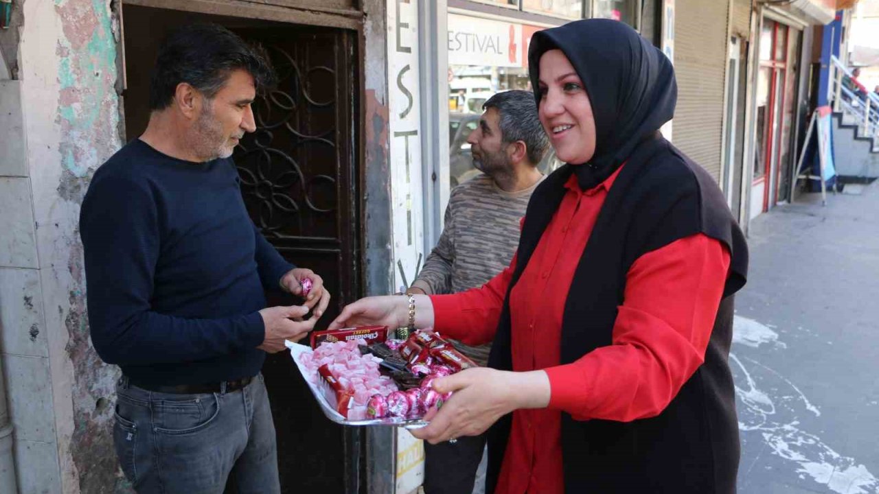 Diyarbakır’da bayram dayanışması sokaklara taştı