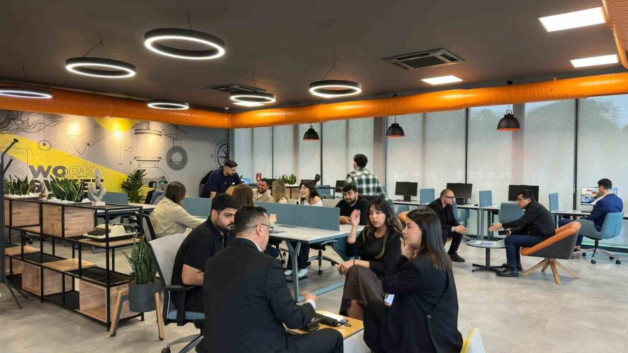 Mersin’de iş dünyası ve gençler aynı çatıda buluşuyor