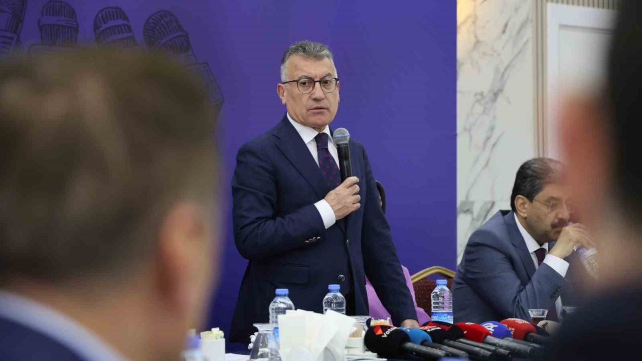 Güler, CHP’de yaşanan sürecin CHP’nin iç meselesi olduğunu söyledi