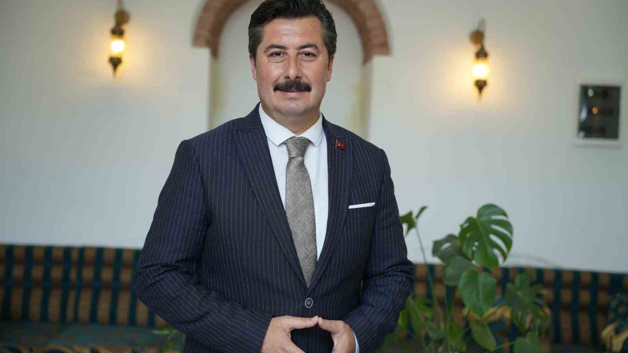 Başkan Ercan Özel: "Ekiplerimiz, huzurlu bir bayram için 24 saat görev başında olacak"