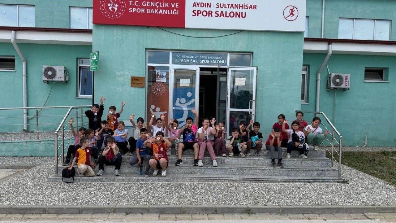 Salavatlı İlkokulu öğrencilerinden geleneksel oyunlarda başarı
