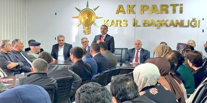 AK Parti Kars İl Teşkilatı’nda Bayramlaşma Coşkusu