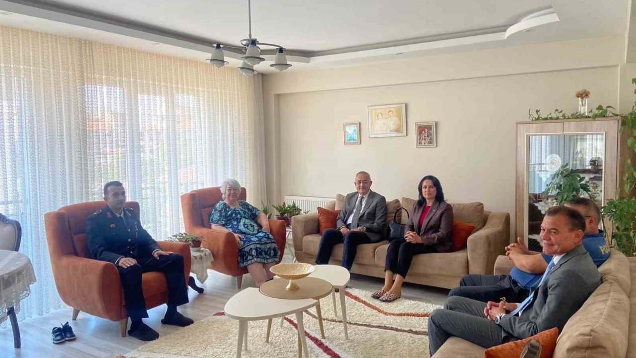 Kaymakam Güngör’den şehit ailelerine bayram ziyareti