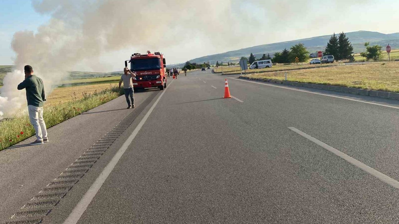 Kilis’te otomobil devrildi: 4’ü çocuk 7 yaralı