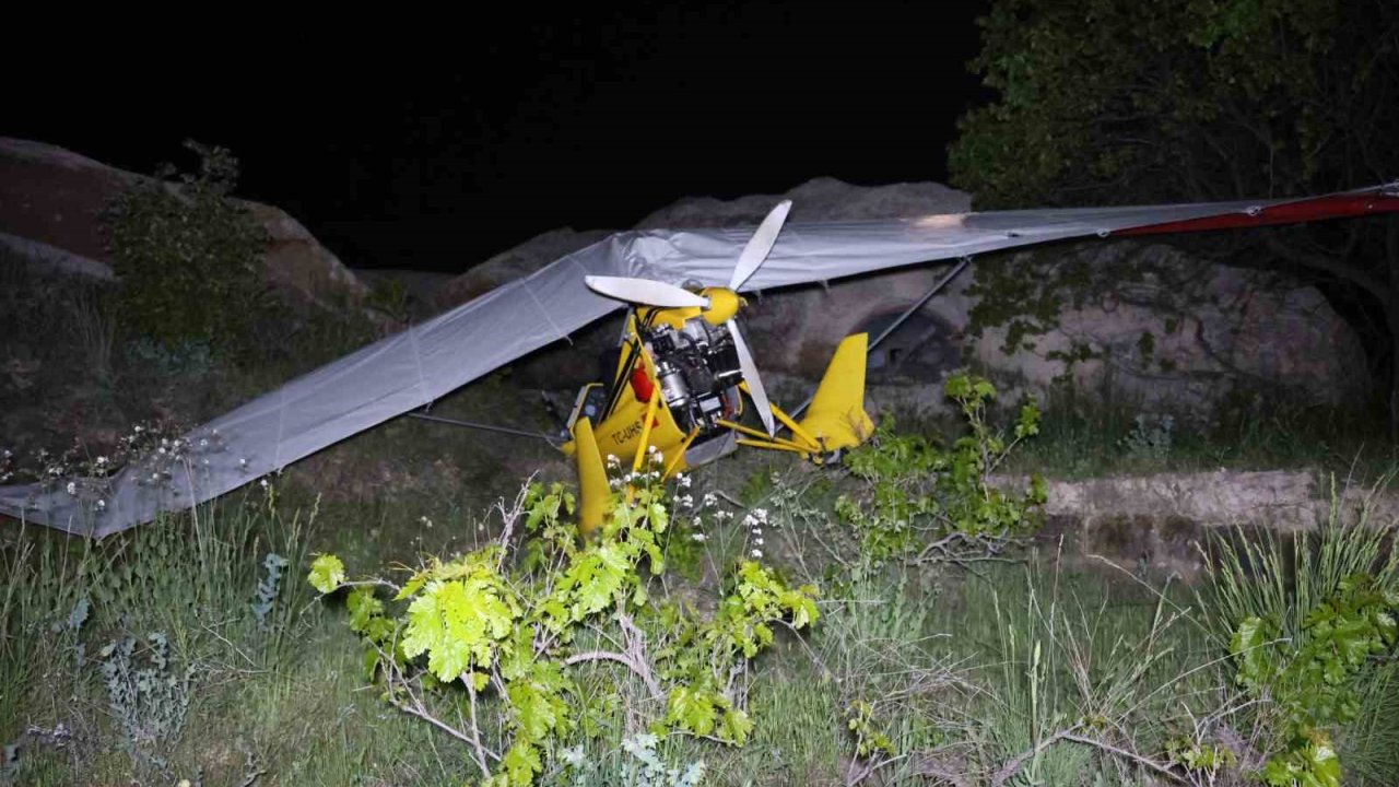 Kapadokya’da microlight hava aracı zorunlu iniş yaptı: 2 yaralı