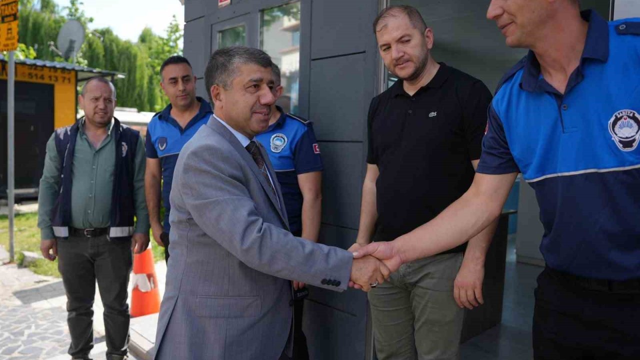 Bayram mesaisindeki zabıta ekiplerine ziyaret