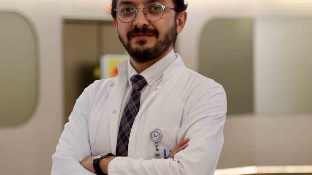 "Sigara bir alışkanlık değil, beyin bağımlılığıdır"