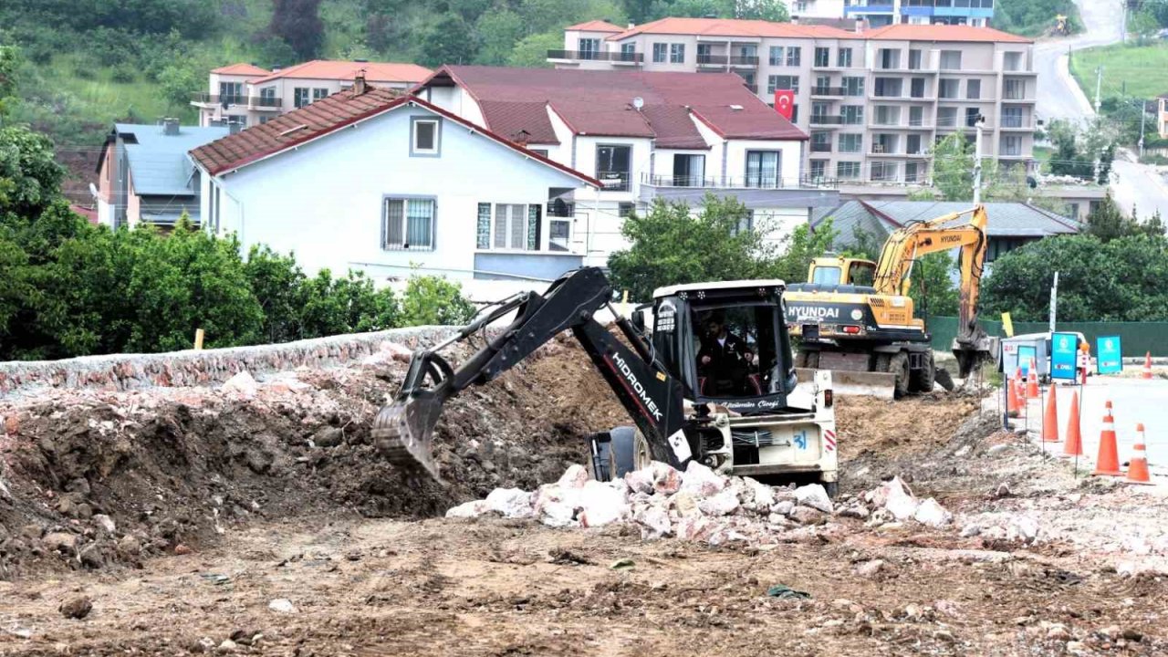 Selahattin Eyyubi Caddesi’nde 2. etap yol yapım çalışmaları başladı