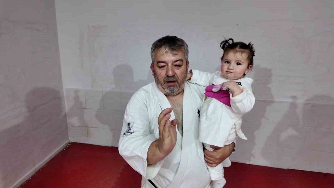 İnegöl’ün karateci ailesi: Bu ailede kemer kuşaktan kuşağa geçiyor