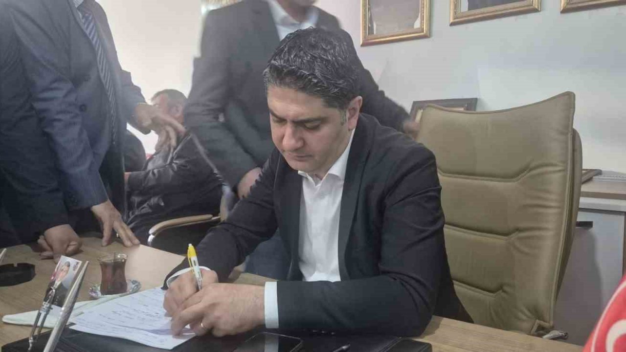 MHP’li Özdemir’den Sarız’a bayram hediyesi
