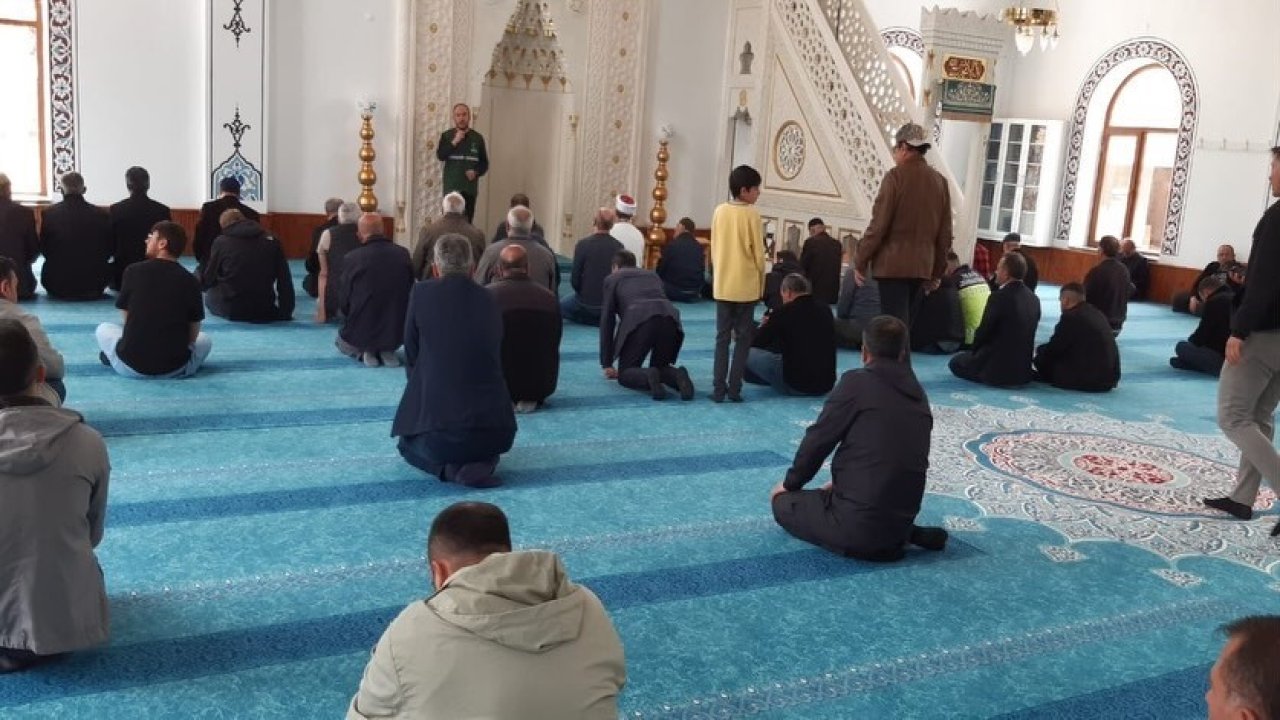 Bayburt’ta cami cemaati bağımlılıkla mücadele konusunda bilgilendirildi
