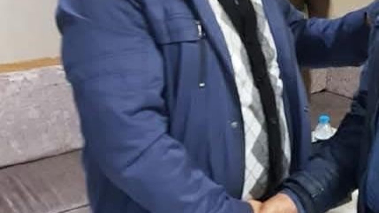 Merdivenden düşen adam hayatını kaybetti