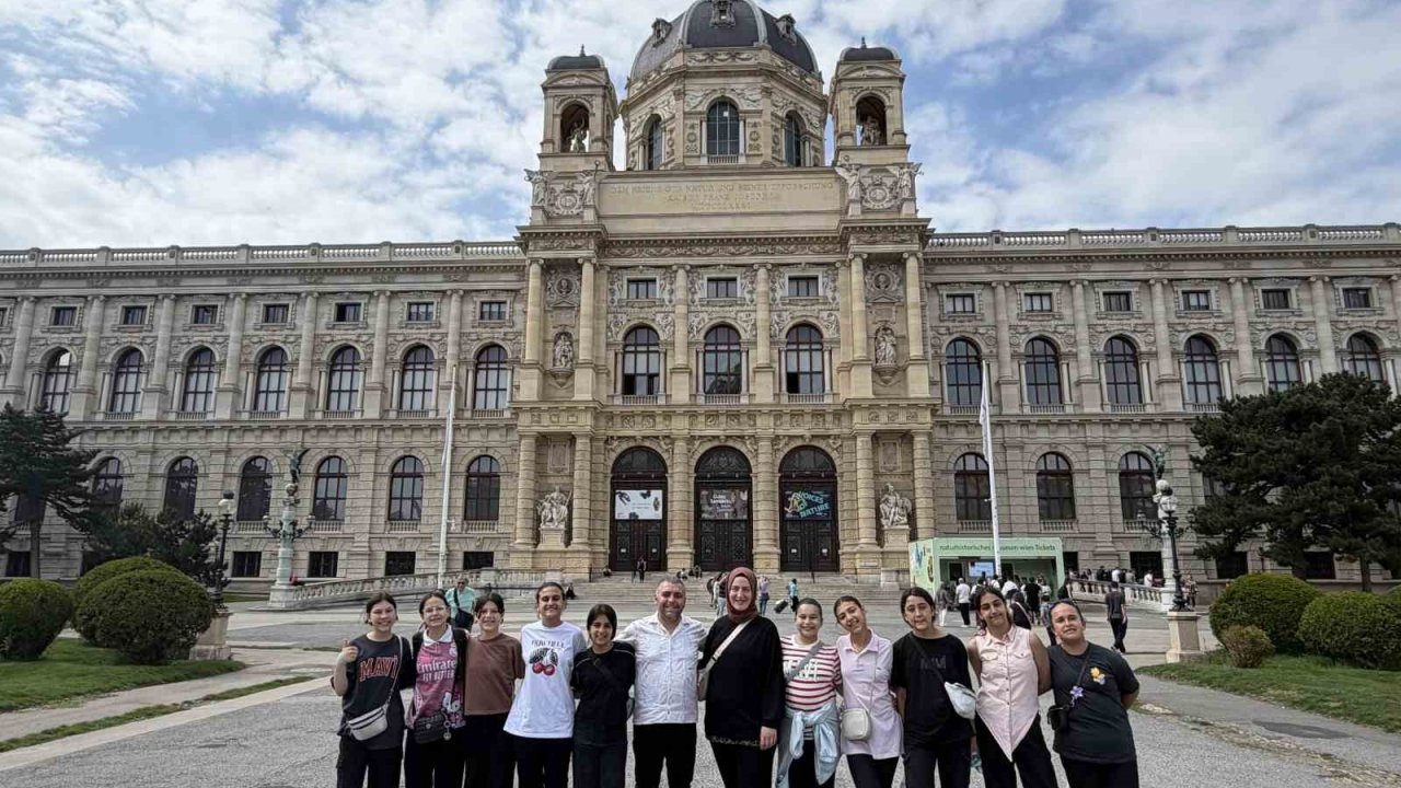 Dağ köylerinden dünya sahnelerine