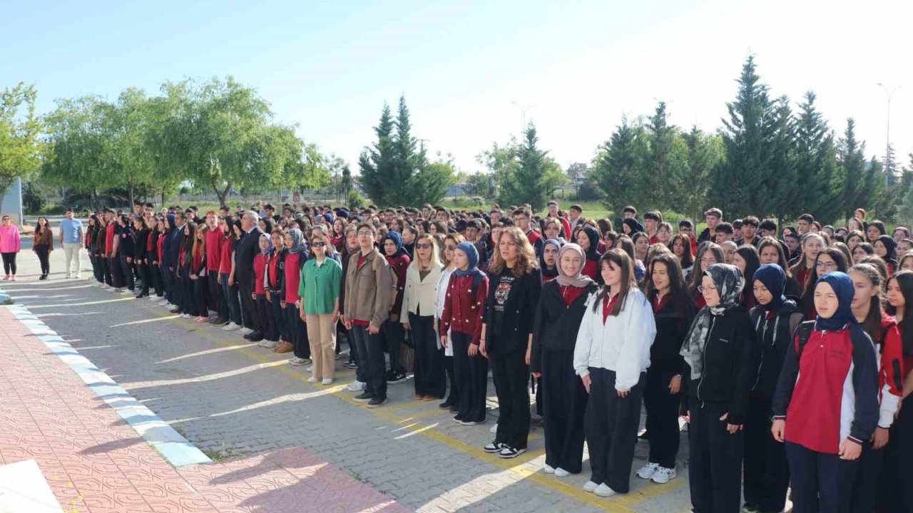 Bayram tatili sonrası eğitim ve öğretim yeniden başladı