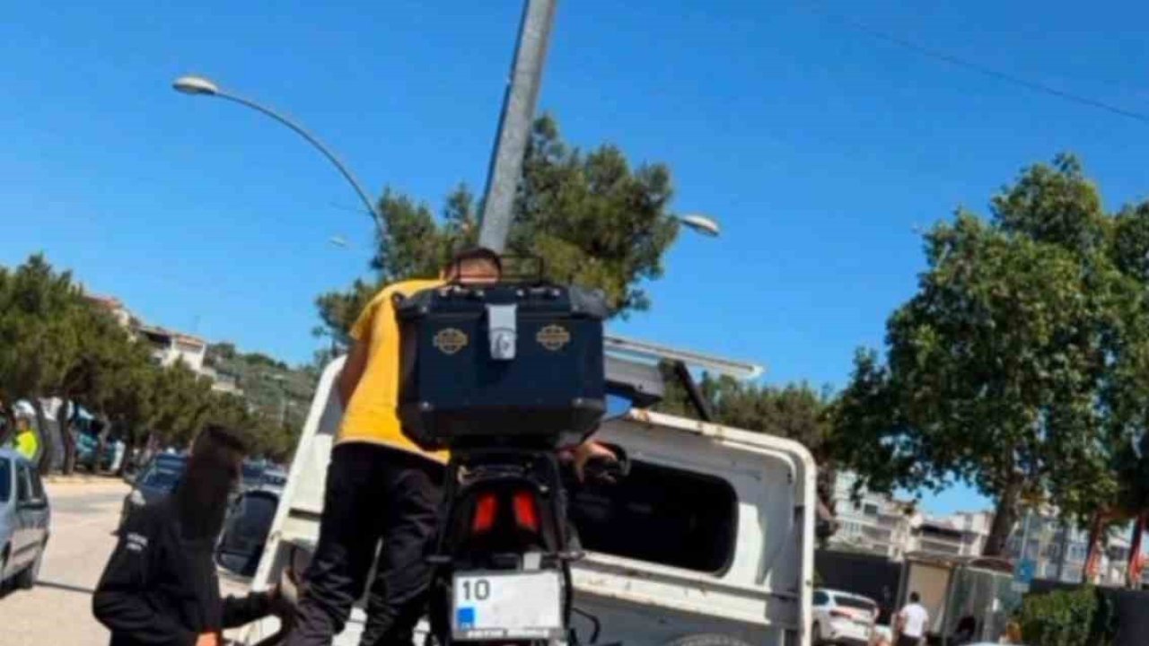"Dur" ihtarına uymadı, ehliyetsiz çıktı: 240 bin lira ceza yedi
