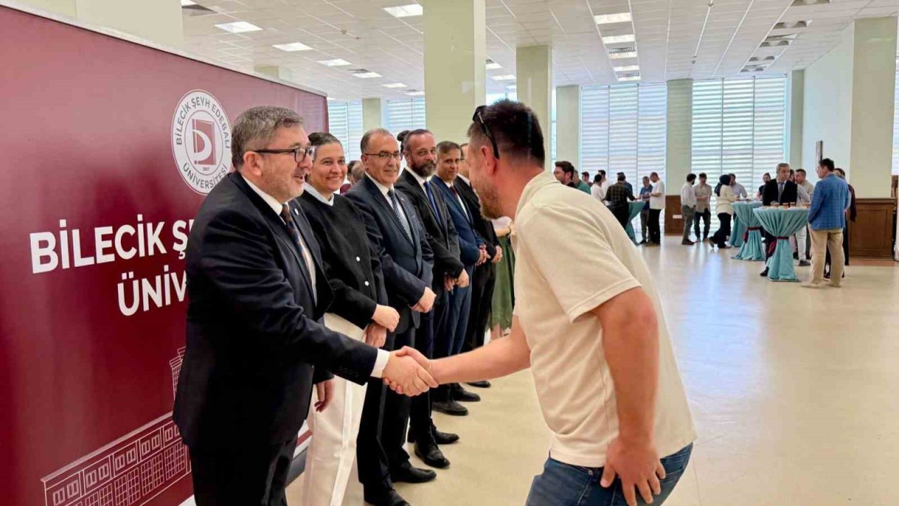 BŞEÜ’de bayramlaşma töreni