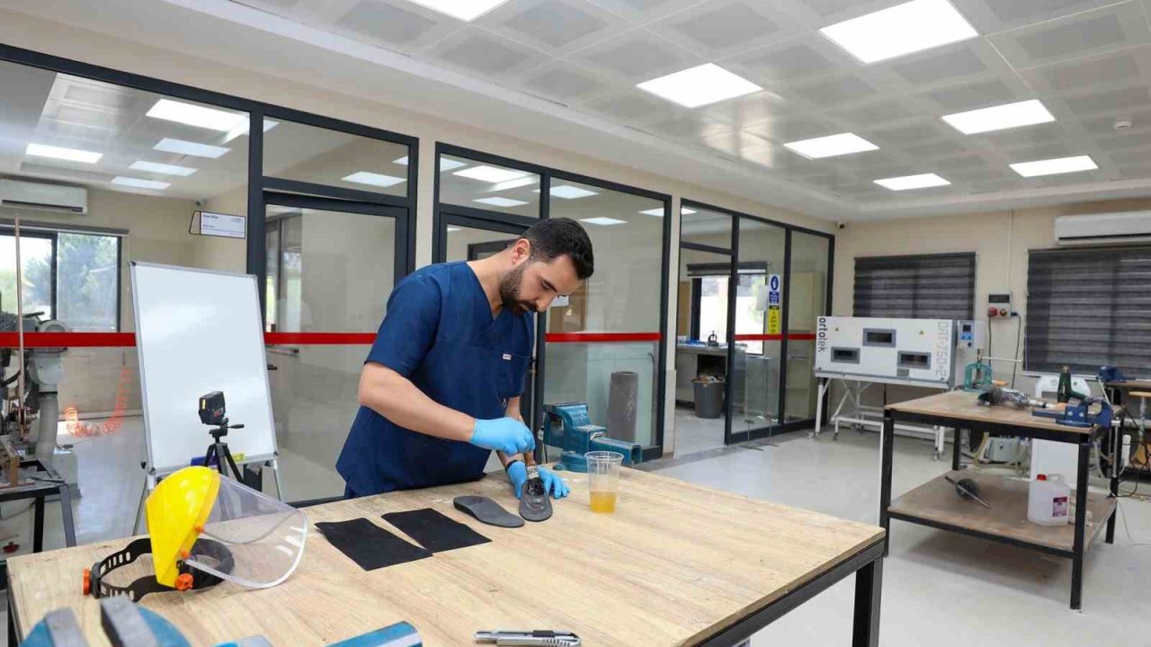 Gaziantep Büyükşehir, ayak sağlığı için kişiye özel çözüm sunuyor