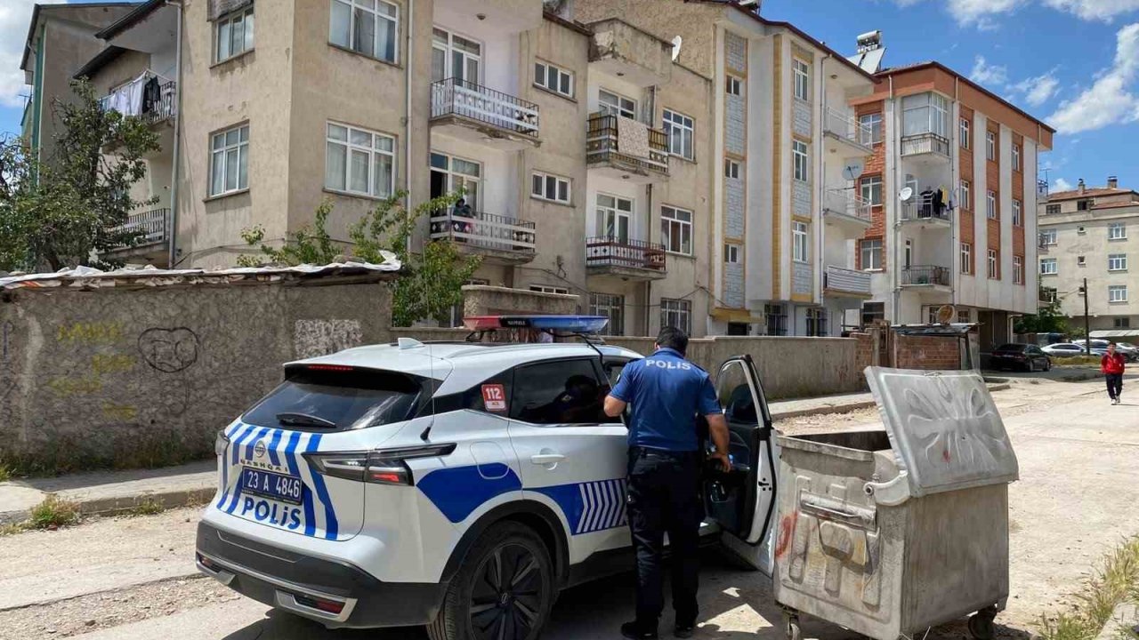 Elazığ’da 2’inci kattan düşen 5 yaşındaki çocuk yaralandı