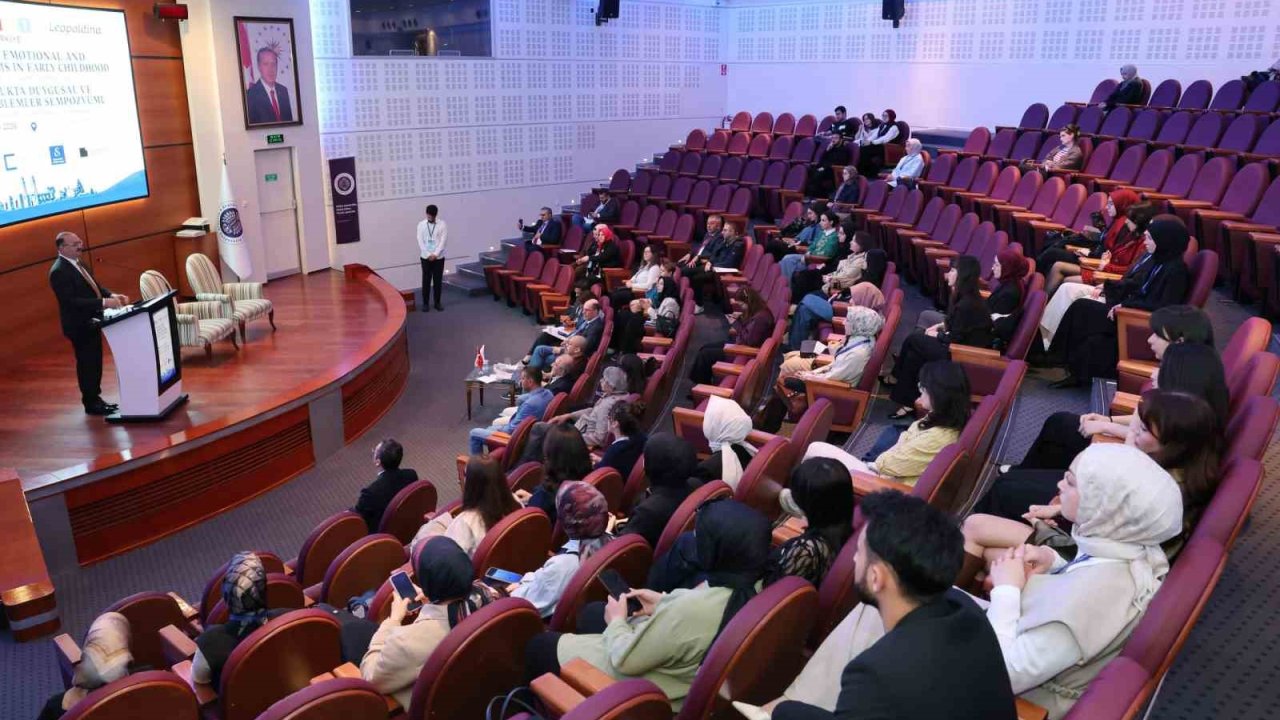 Atatürk Üniversitesi, erken çocukluk ruh sağlığına ışık tutan uluslararası sempozyuma ev sahipliği yaptı