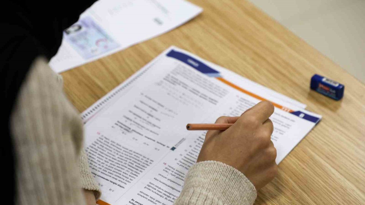 YKS adaylarına ücretsiz prova fırsatı: Dereceye girenlere ödül verilecek