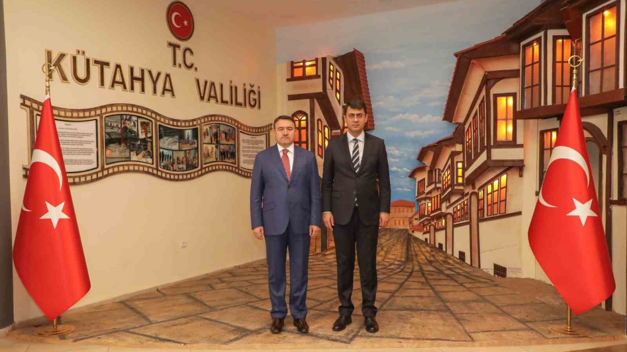 Uşak Valisi Kartal’dan Kütahya Valisi Işın’a iade-i ziyaret