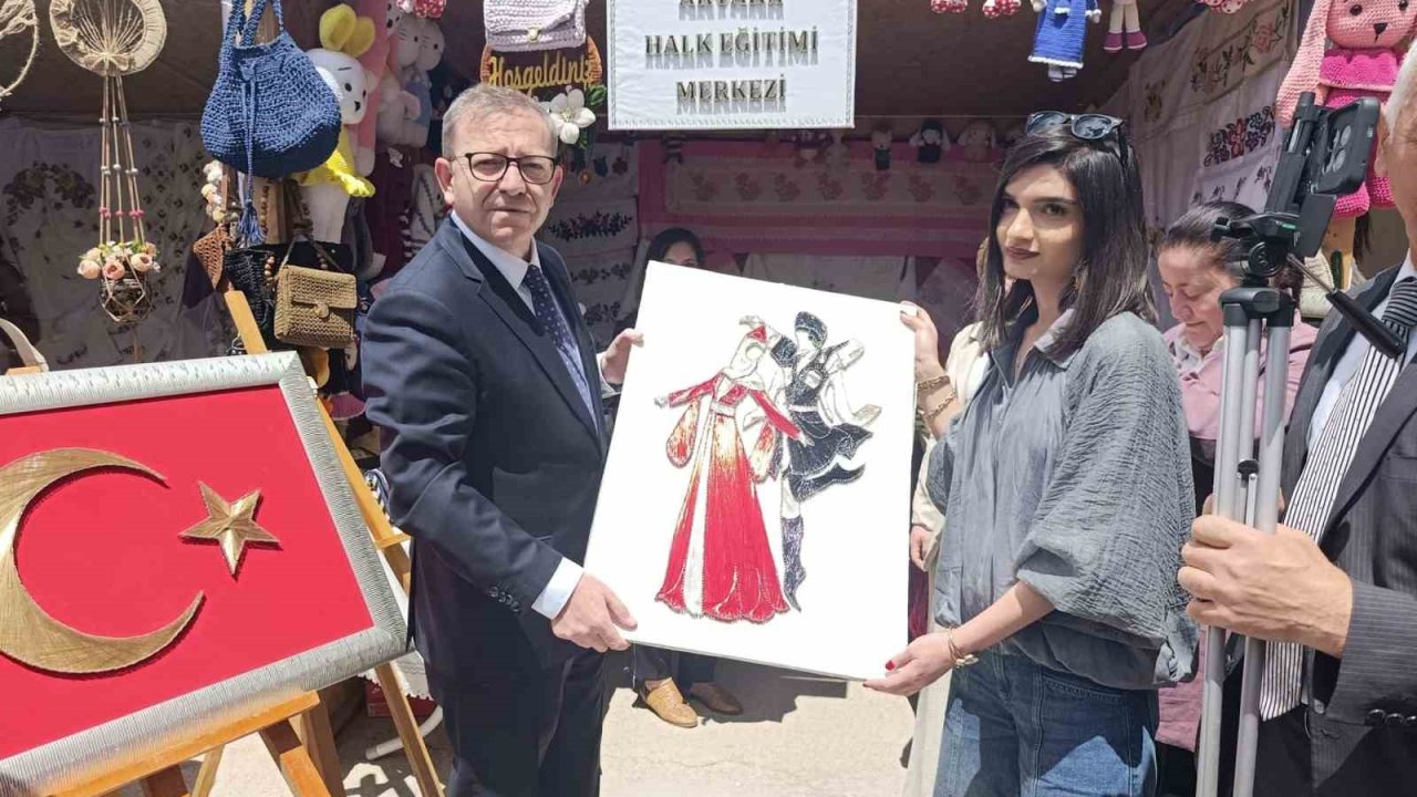 Kars’ta "Her Zaman, Her Yere, Herkes İçin Eğitim" sergisinin açılışı yapıldı