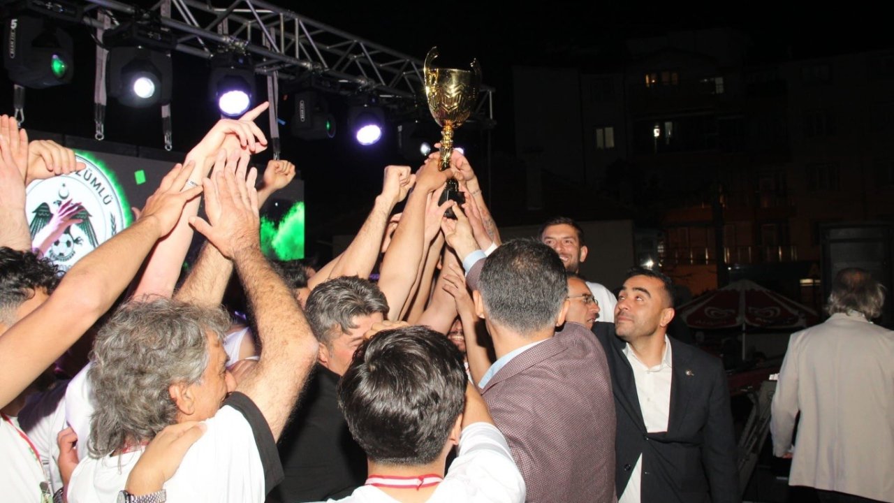 BAL’a yükselen Üzümlüspor’da şampiyonluk coşkusu