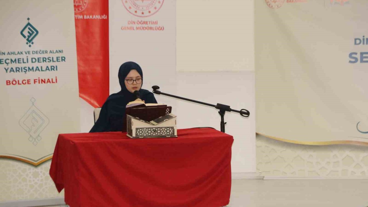 Erzincan, Kur’an-ı Kerim’i Güzel Okuma Yarışması Bölge Finaline ev sahipliği yaptı