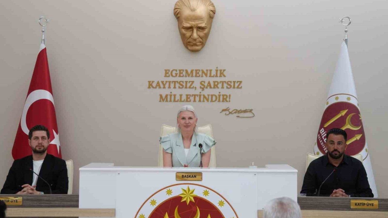 Bilecik’in kanayan yarası olan AVM’nin borcu bitti