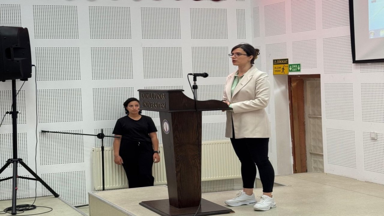 Emet MYO’da "Sağlıkta Kariyer Sohbetleri" etkinliği düzenlendi