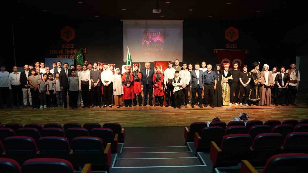 Düzce’de İstanbul’un fethi coşkuyla anıldı