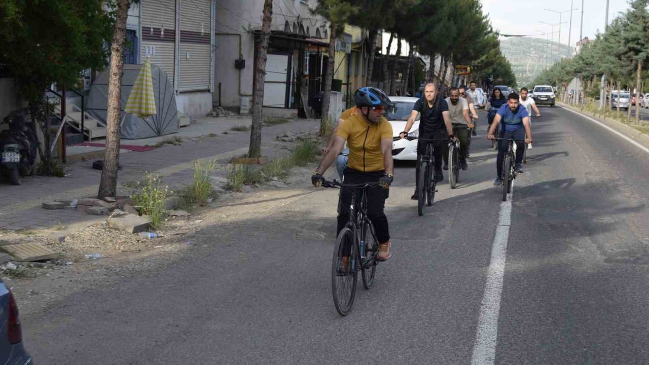 Dicle’de pedallar sağlıklı yaşam için çevrildi