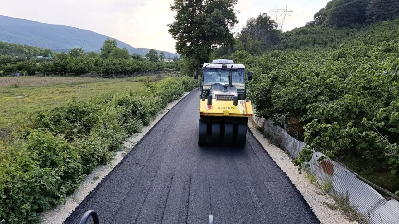 Yaz geldi asfalt çalışması hızlandı