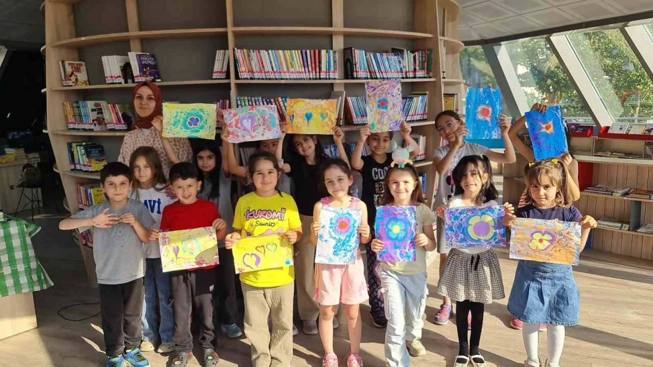 Başiskele’de çocuklar ebru sanatıyla tanıştı