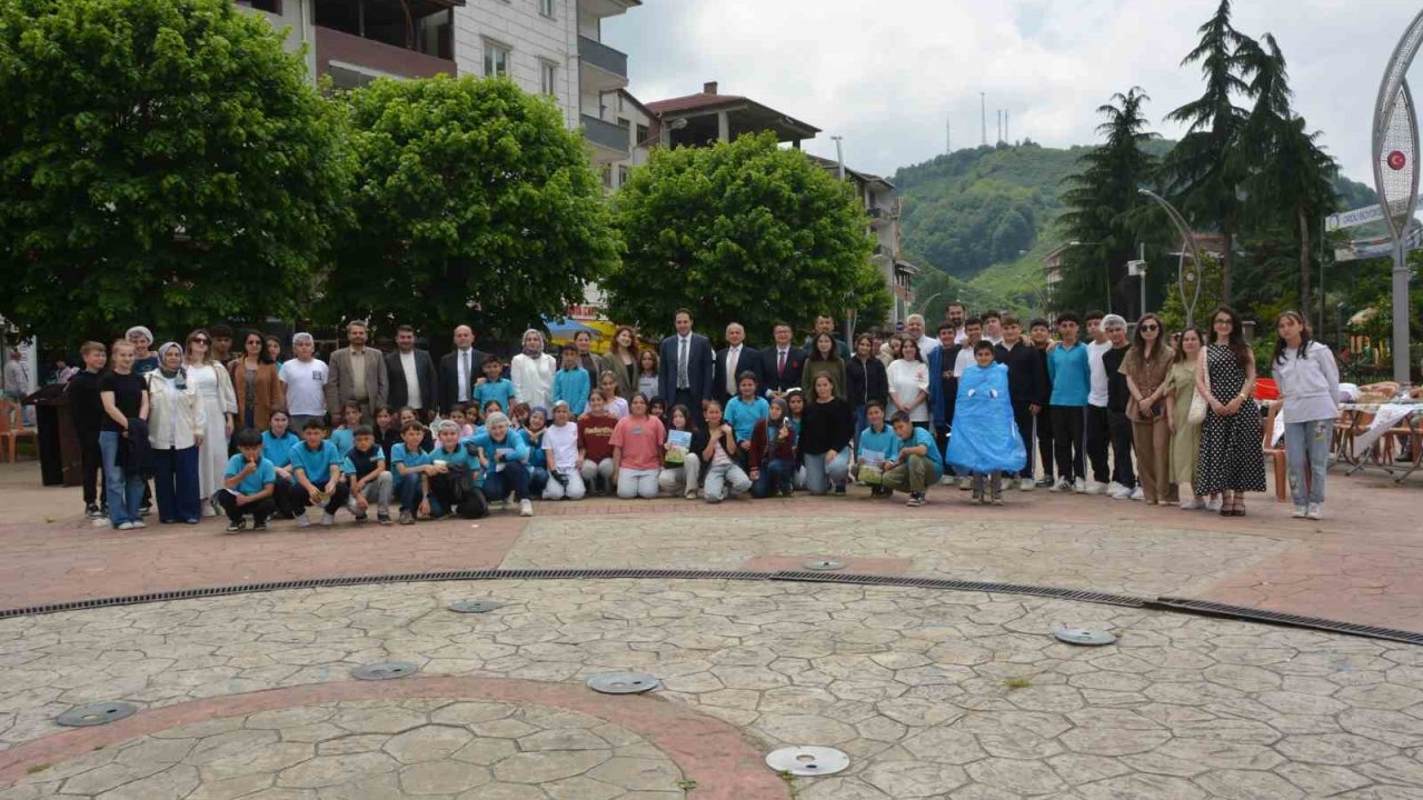 Ordu’da öğrenciler önce yarıştı, sonra hayırda buluştu
