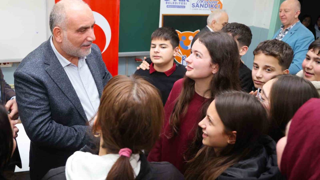 Canik Belediyesi’nden gençlere ücretsiz YKS ve LGS simülasyonu