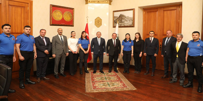 Kars Valisi Ziya Polat’tan Ceza İnfaz Personeline Kabul